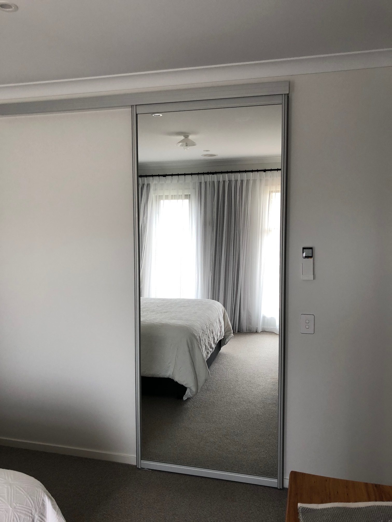 Bedroom To Ensuite - Single Sliding Full Length Mirror Insert